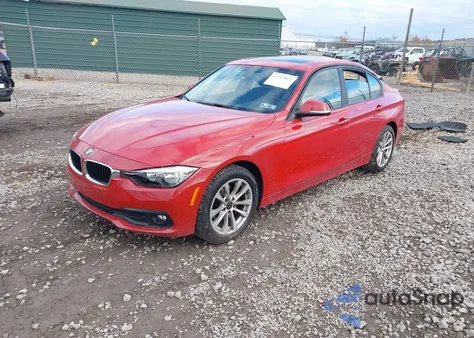 2016 BMW 320I xDrive z USA, uszkodzony, nr VIN WBA8A3C51GK689177